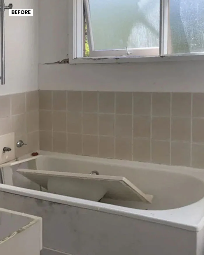 image of a bathroom in north wahroonga before renovation