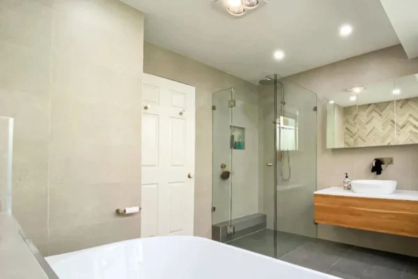 image of a newly renovated bathroom on quakers hill