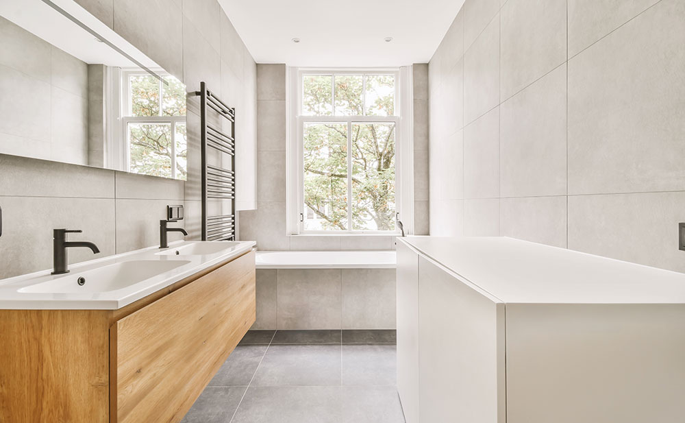 What do luxury bathroom renovations in Sydney include?